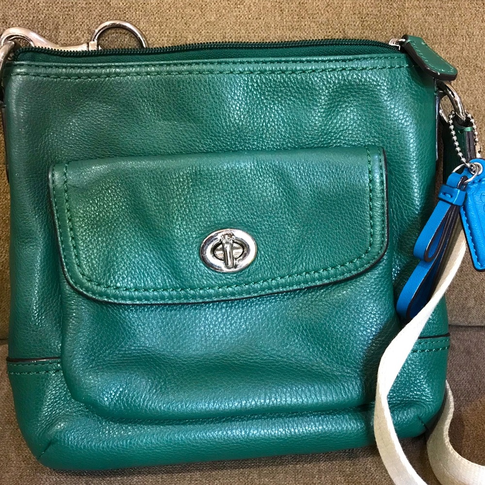 Coach Park Leather Swingpack/crossbody